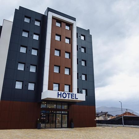 Hotel Brcko Gas Sarajevo Lukavica Buitenkant foto