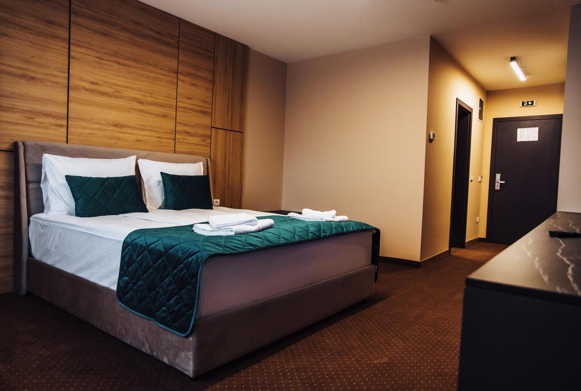 Hotel Brcko Gas Sarajevo Lukavica Kamer foto