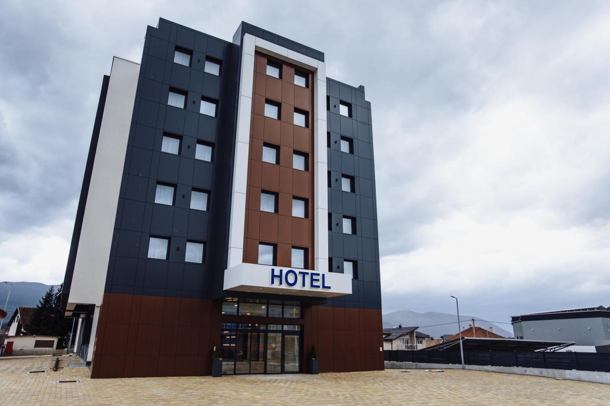 Hotel Brcko Gas Sarajevo Lukavica Buitenkant foto
